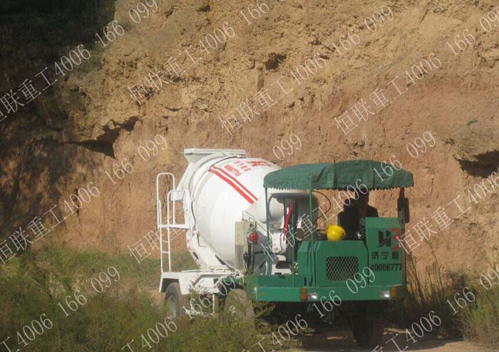 小型攪拌車價(jià)格最低四不像底盤可改出渣車