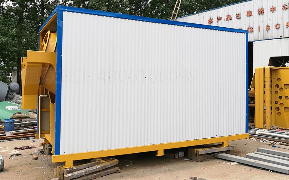 封閉式小型攪拌車上裝可以做砂漿中轉(zhuǎn)設(shè)備